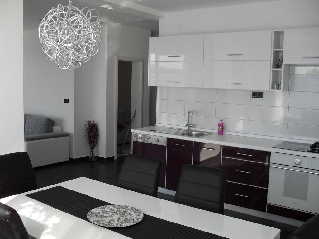 Apartments Govic Primošten Chambre photo